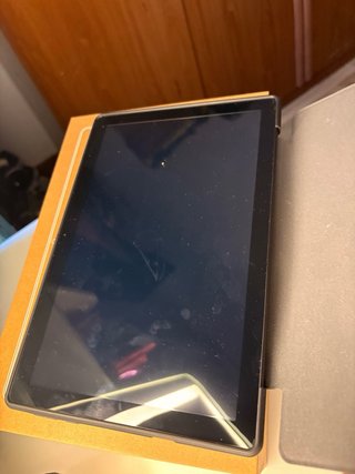 Tablet Android con pen e custodia