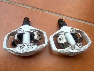 Pedales Shimano Blancos