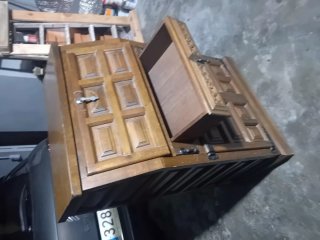Escritorio de Madera Estilo Rústico