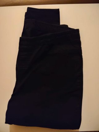 Pantalón negro