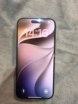 iPhone 16 Pro Max Apple
