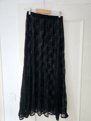Falda Larga Encaje Negro Stradivarius