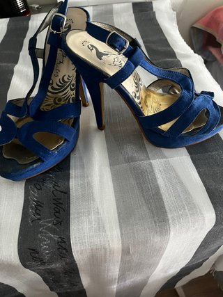 Sandalias Azules con Plataforma y Tacón