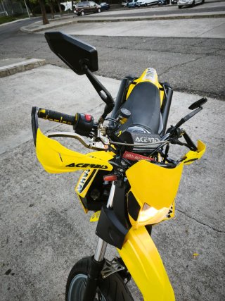 Yamaha XT660X