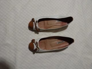 Bailarinas DEKAYE Puntera Cuero Crudo Talla 39