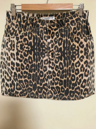 Falda vaquera animal print Pull&Bear