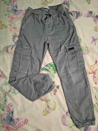Pantalón niño T. 10