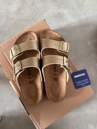 Sandalias Birkenstock Doradas Talla 38