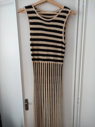 Vestido de punto a rayas