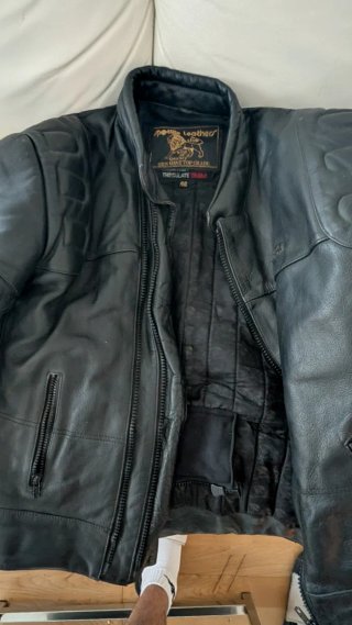 Chaqueta moto cuero 100% Negra Talla m