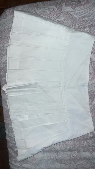 Minifalda Zara Blanca Plisada
