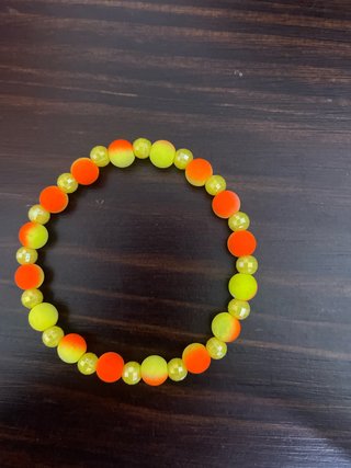 Pulsera de Cuentas Amarillas y Naranjas