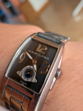 Reloj Hamilton Brooke Mujer 25mm Second Quartz