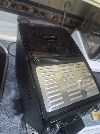 Cafetera Superautomática DeLonghi Autentica