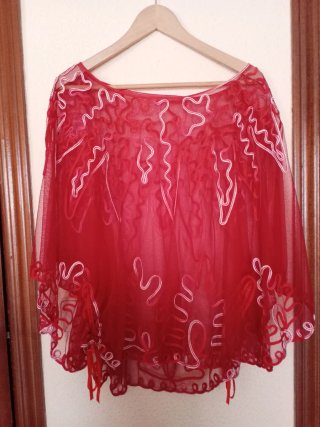 Blusa roja mujer