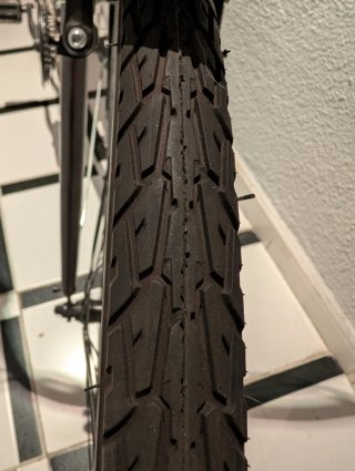 Bicicleta Trekking Gris