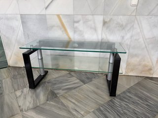 Mesa para Televisión de Cristal