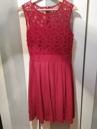 Vestido rojo encaje