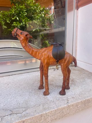 Figura Decorativa de Camello