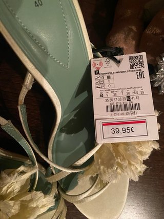 Sandalias Zara Flores T40 sin estrenar