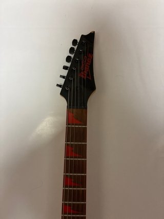 Kit Chitarra Elettrica Ibanez GRG + Amplificatore