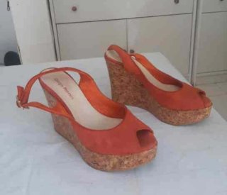 Zapatos de cuña Giorgio Moresi Naranja