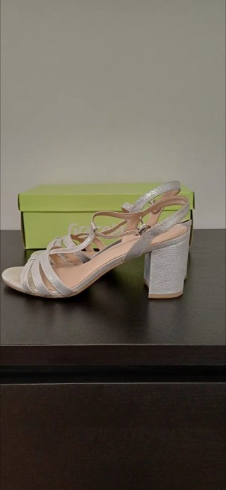 Zapatos de fiesta plateados tacón talla 41