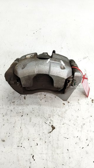 1020387 PINZA FRENO DELANTERA IZQUIERDA FIAT 500E