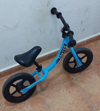 Bicicleta de equilibrio Sawyer Bikes azul