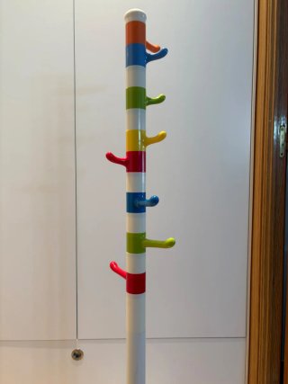 Perchero infantil multicolor