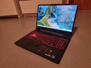Portátil Gaming ASUS TUF F15 FX506HE