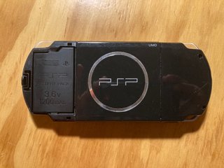 Sony PSP 3004 Piano Black + 5 giochi