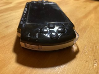 Sony PSP 3004 Piano Black + 5 giochi