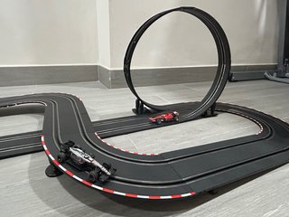 Scalextric Carrera GO