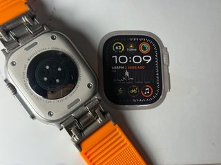 Apple Watch Ultra 2 Naranja/Plata