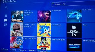 PS4 Slim + 24 juegos