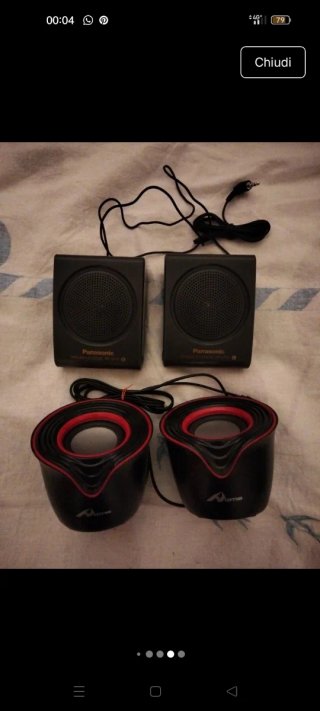 Casse Panasonic Nere e Rosse