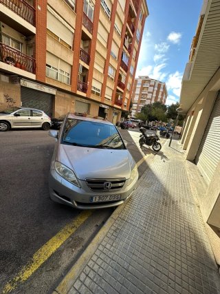 Honda FR-V 2006