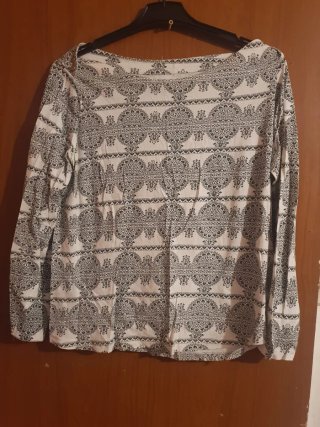 Camiseta manga larga estampada mujer