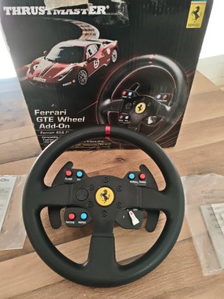 Aro Thrustmaster Ferrari GTE Wheel Add-On