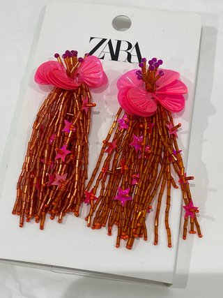 Pendientes Zara abalorios flor y estrellas