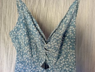 Mono corto celeste con estampado floral
