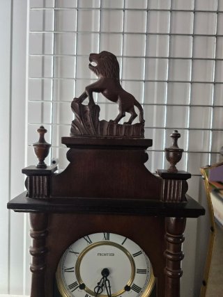 RELOJ DE PARED ANTIGUO "FRONTIER" ☎️683469031☎️