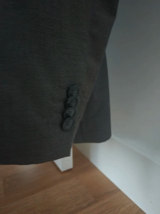 Traje H&M Gris Oscuro Talla 50