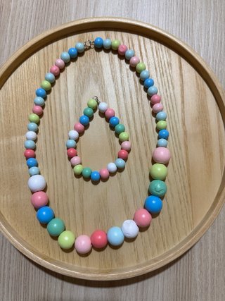 Conjunto de Collar y Pulsera de Bolas