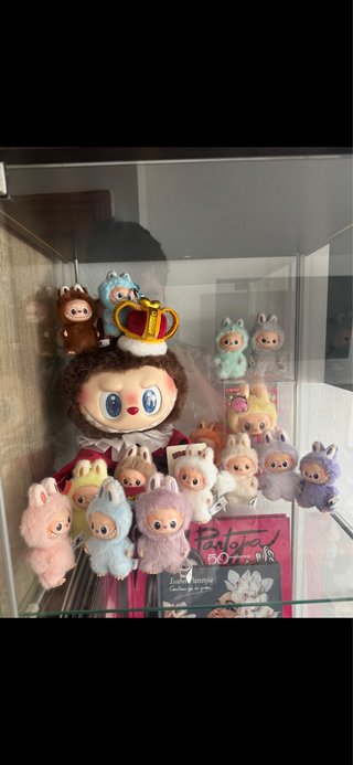 Lote Colección Labubu POP MART - 19 Piezas.