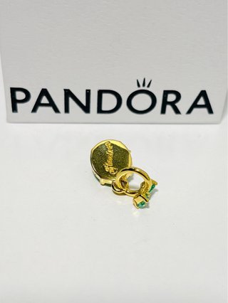 Pandora Charm Verde y Dorado