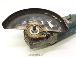 radial makita ga9020 p