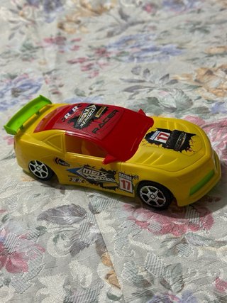 Lote de 4 coches de juguete