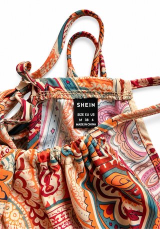 Vestido corto Shein estampado paisley